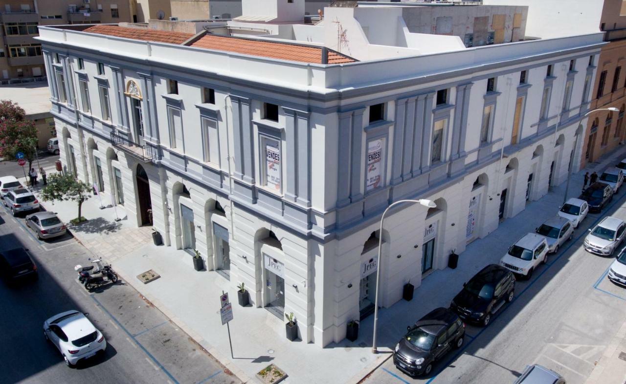 Historico Loft & Rooms Palazzo Adragna XIX Trapani Exterior photo